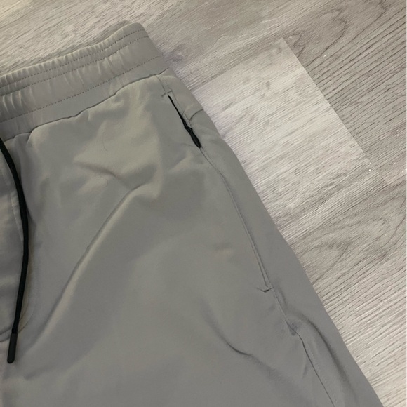 Public Rec Weekend Shorts - Picture 2 of 9